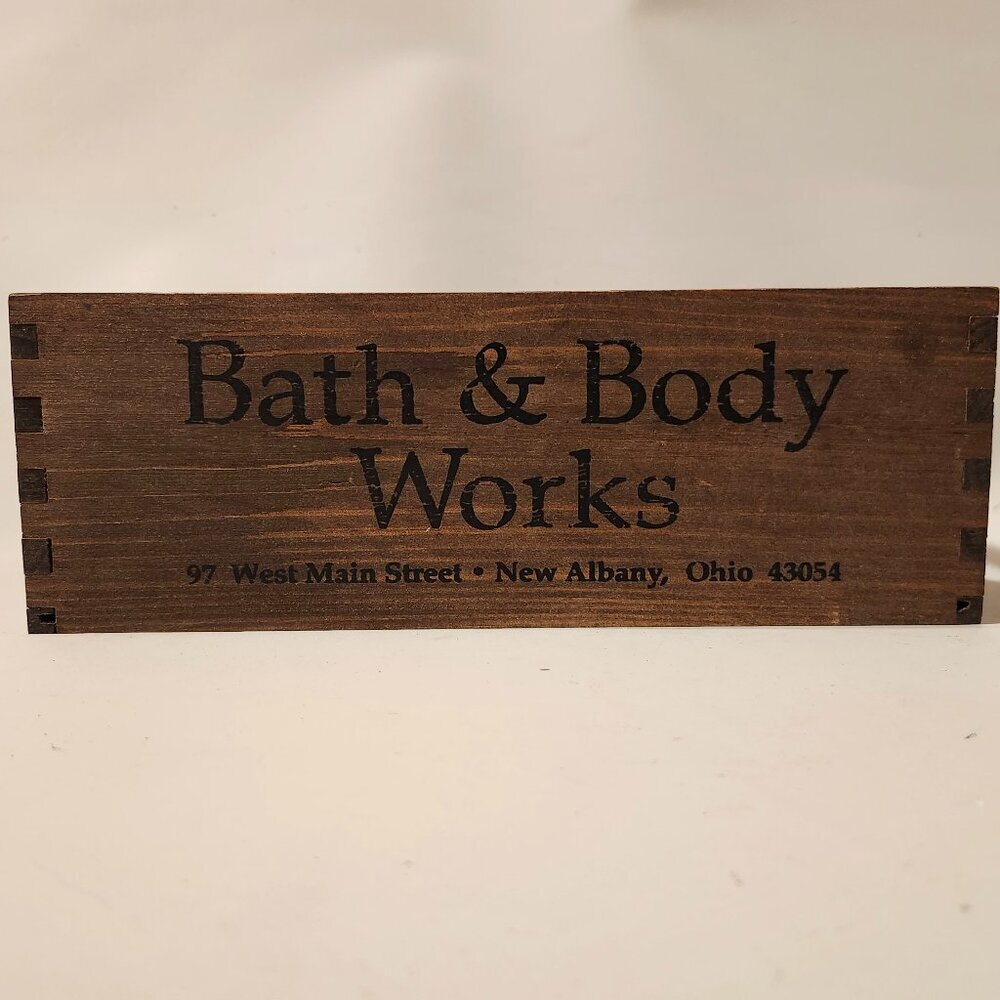 CUTE BATH & Body Works Crate BNWT HTF